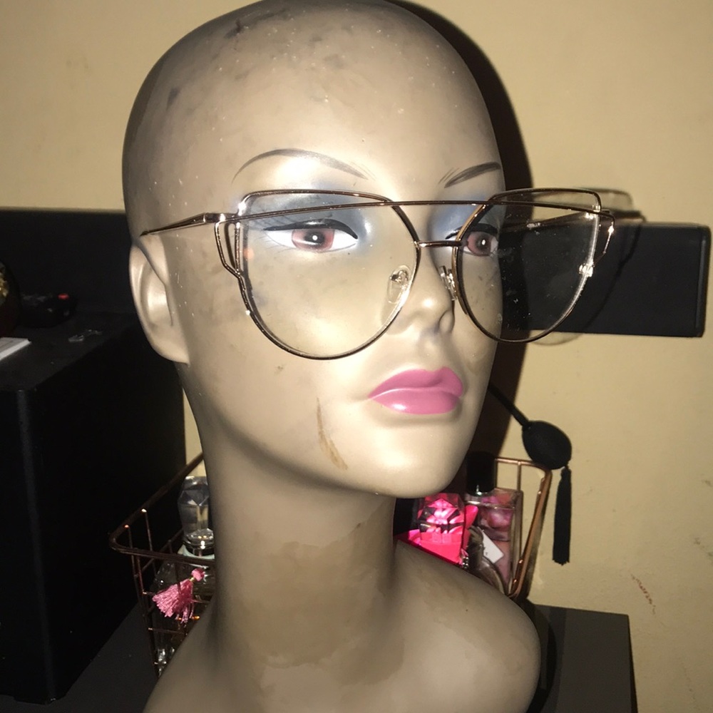 Clear glasses